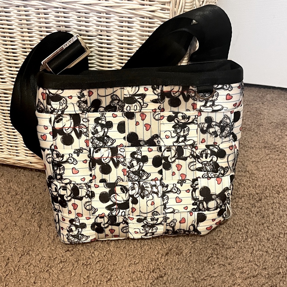 Harvey’s for Disney Couture Mickey and Minnie Mouse Sketchbook Pattern Bag